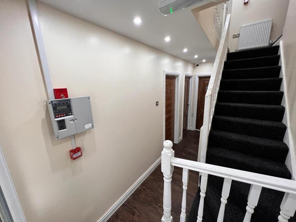 Apartmán Nines Of Elegance At Castle Road Birmingham Exteriér fotografie