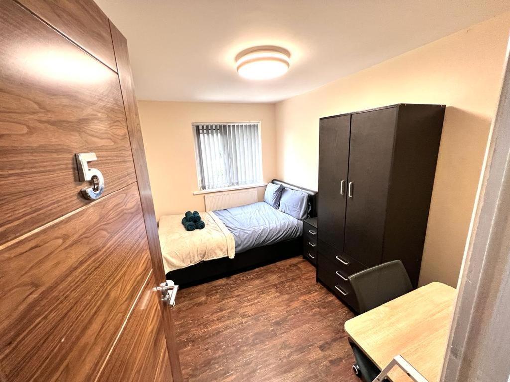Apartmán Nines Of Elegance At Castle Road Birmingham Exteriér fotografie